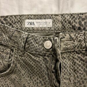 Zara Gray Leopard Print Women's Jeans